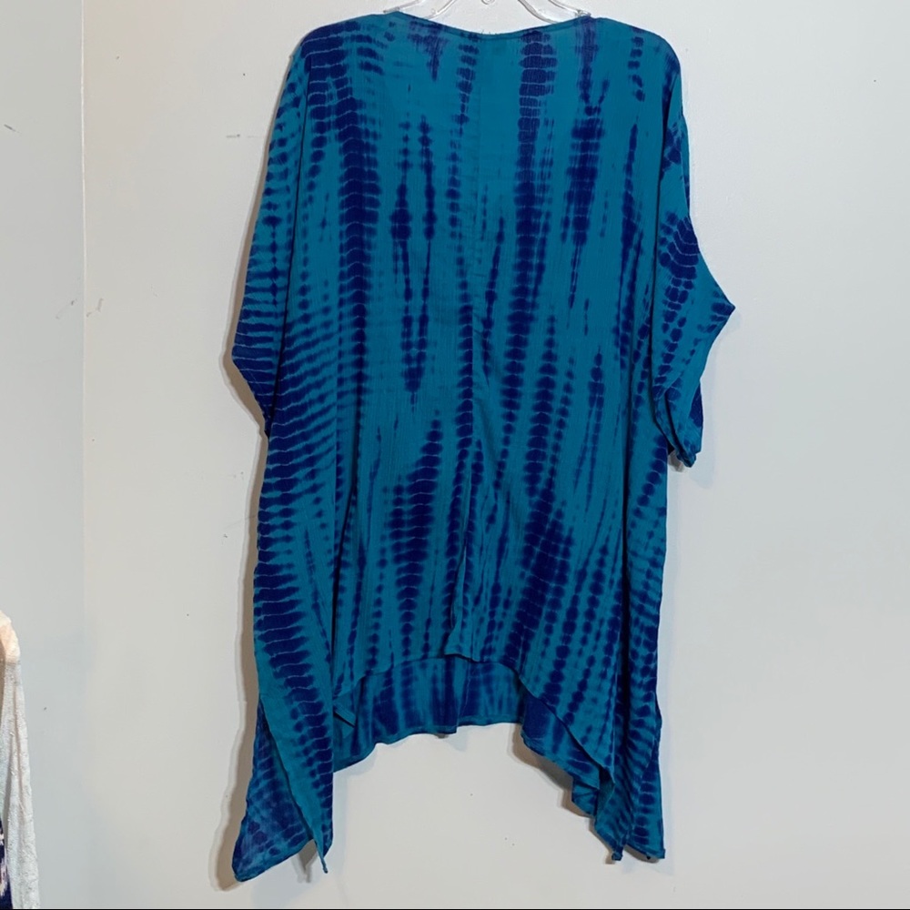 NWT Catherines Teal and Blue Tie Dye Beaded Blouse - Picture 8 of 8